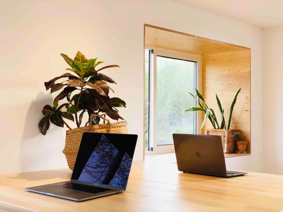 Eco Tiny Home & Office For Digital Nomads Vallmoll 외부 사진